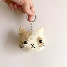 Llavero amigurumi de gato paso a paso 