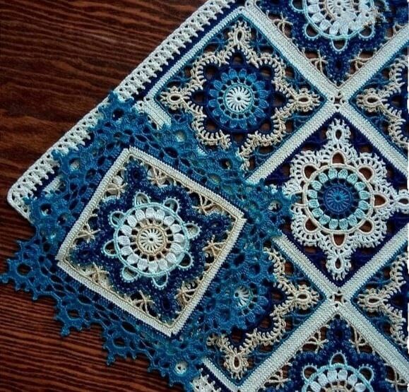 La imagen tiene un atributo ALT vacío; su nombre de archivo es hermoso-motivo-en-crochet-para-cortinas-y-manteles-patron-gratis.jpg