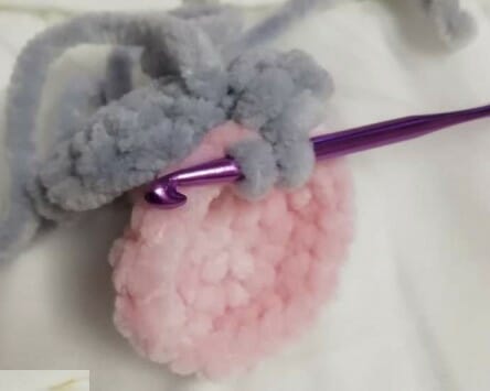 Peluche Ratón Terciopelo Amigurumi PDF Patrón Gratis Peluche Ratón Terciopelo Amigurumi PDF Patrón Gratis