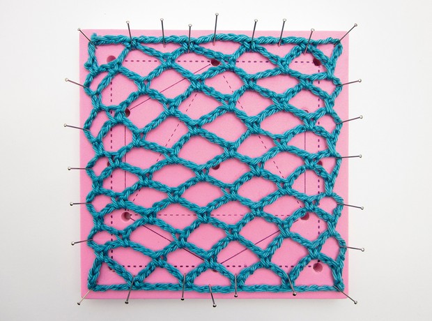 How_to_block_crochet_pins_03 How_to_block_crochet_pins_03