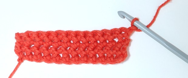 How_to_aument_crochet_dc_step_01 How_to_aument_crochet_dc_step_01