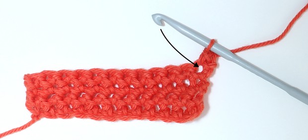How_to_aument_crochet_dc_step_02 How_to_aument_crochet_dc_step_02