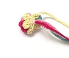 Amigurumi Muneca Chloe Patron Gratis Paso A Paso Hoja De Flor 6
